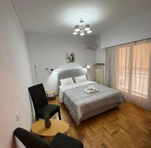 Cute And Cozy Apartment