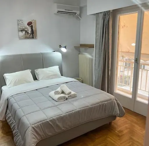 Cute And Cozy Apartment